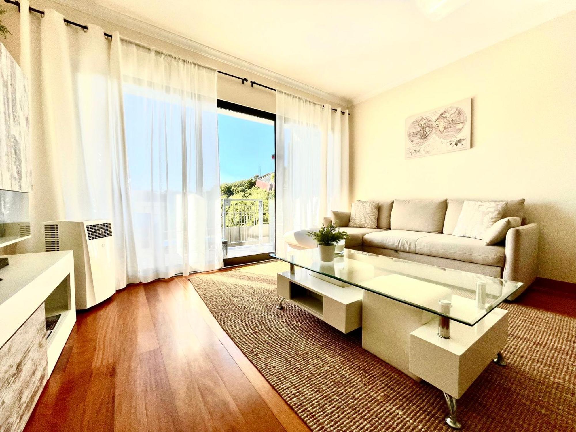 Апартаменты Plaza Charming Flat Санта-Крус Экстерьер фото