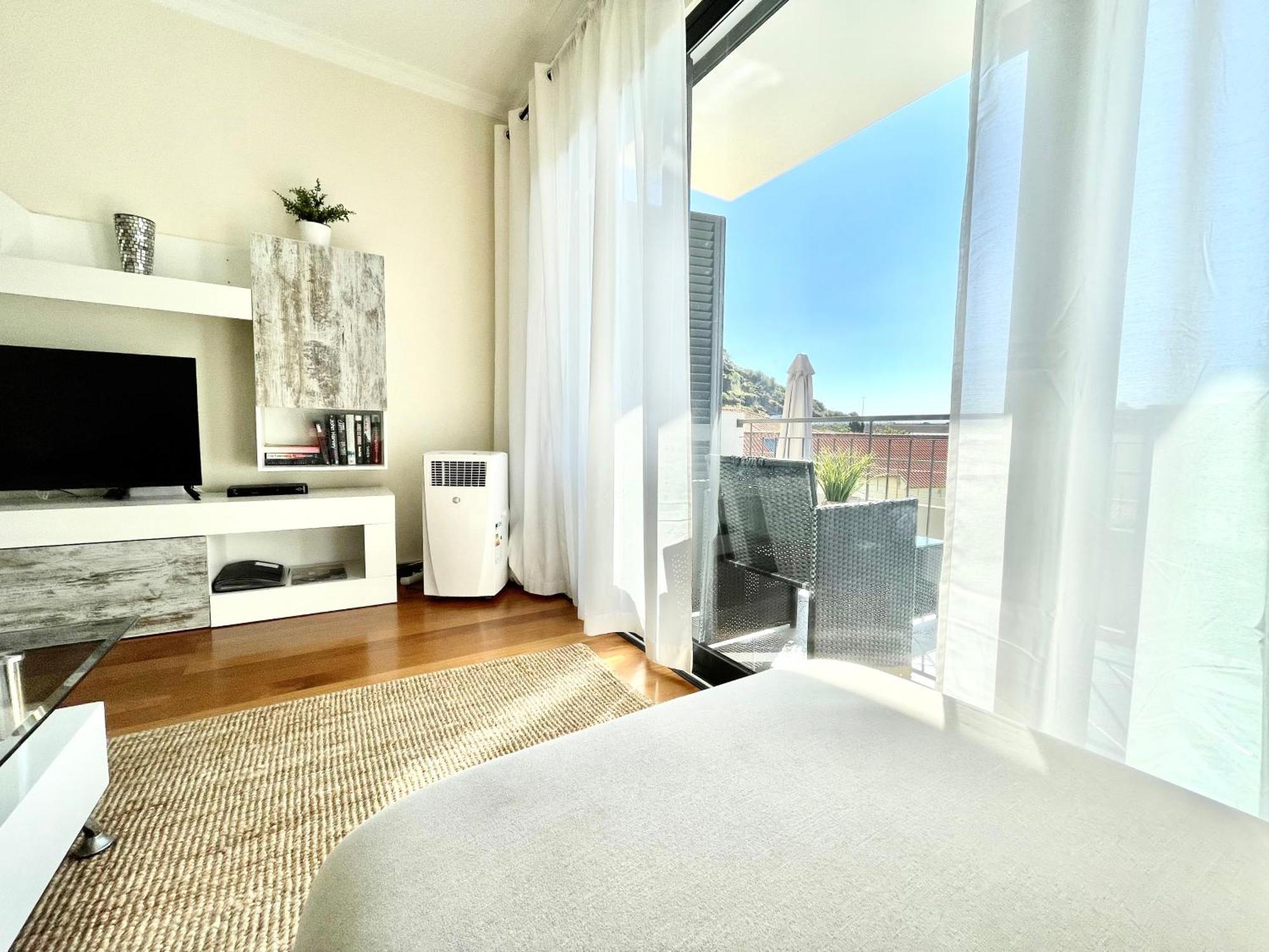 Апартаменты Plaza Charming Flat Санта-Крус Экстерьер фото